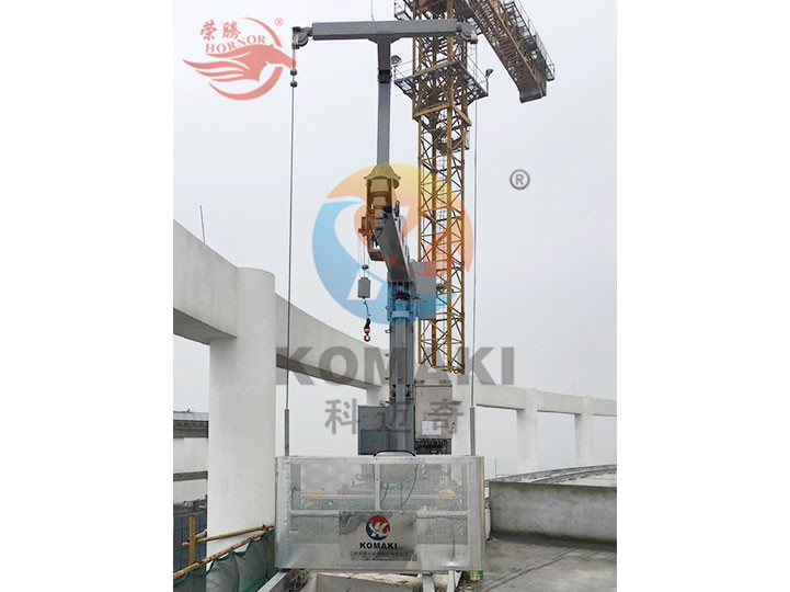 遼寧錦州太陽(yáng)廣場(chǎng)橋式擦窗機(jī)